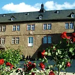 Schloss 3* Wallhausen (Saxony-Anhalt)