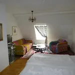 מלון Schloss Wallhausen (Saxony-Anhalt)