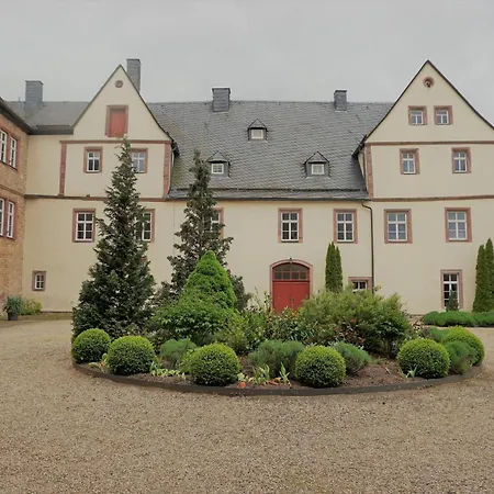 Schloss 3* Wallhausen (Saxony-Anhalt)