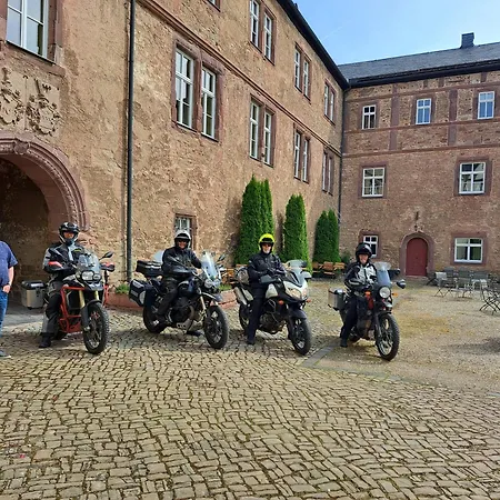فندق Schloss 3*