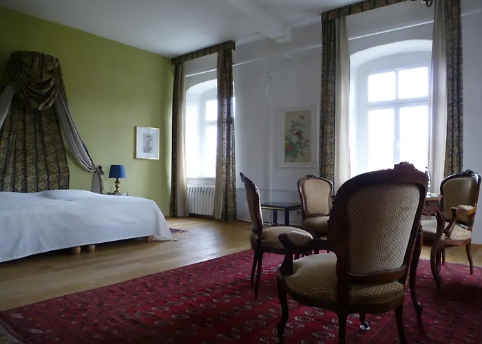 Schloss 3* Wallhausen (Saxony-Anhalt)