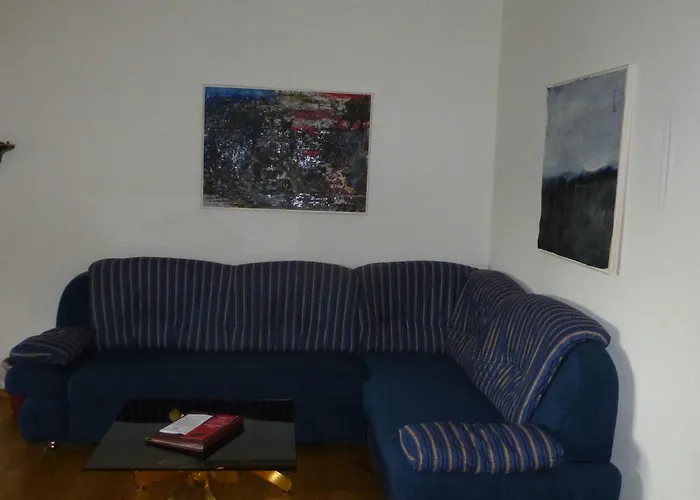 Schloss 3* Wallhausen (Saxony-Anhalt)