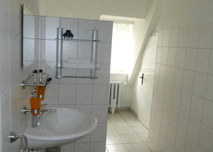 Schloss 3* Wallhausen (Saxony-Anhalt)