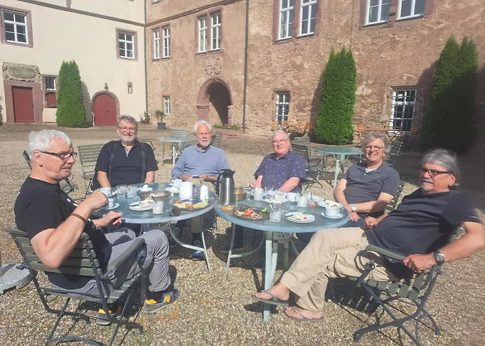 Schloss 3* Wallhausen (Saxony-Anhalt)